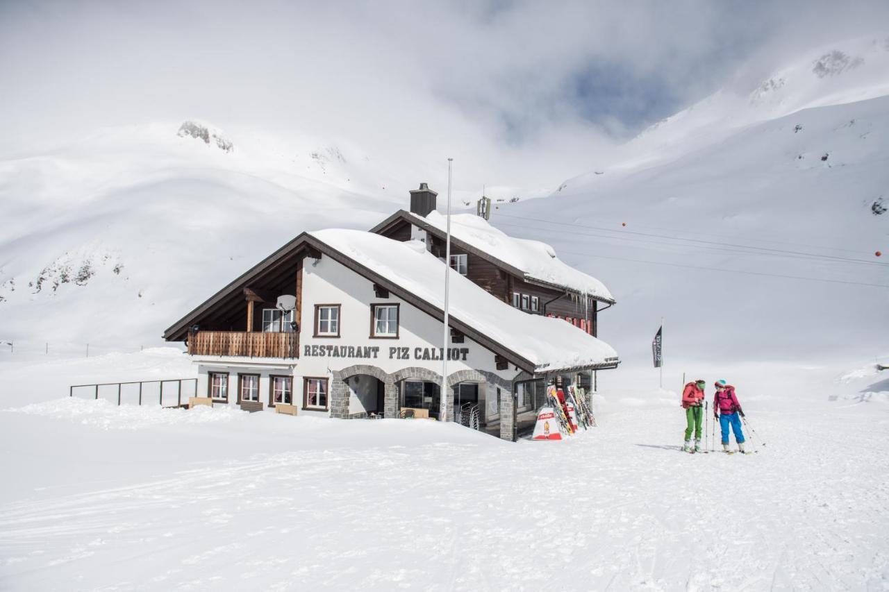 Berggasthaus Piz Calmot Andermatt Exterior foto