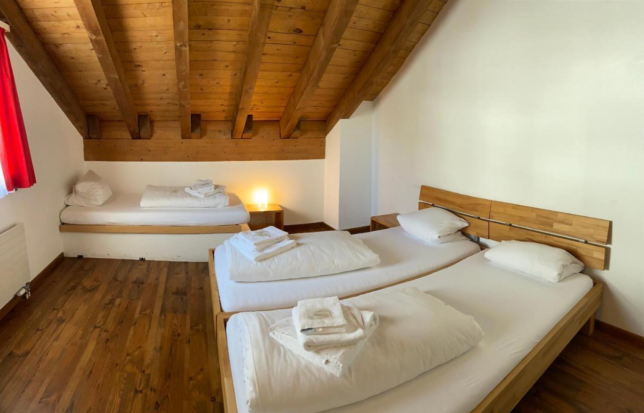 Berggasthaus Piz Calmot Andermatt Exterior foto